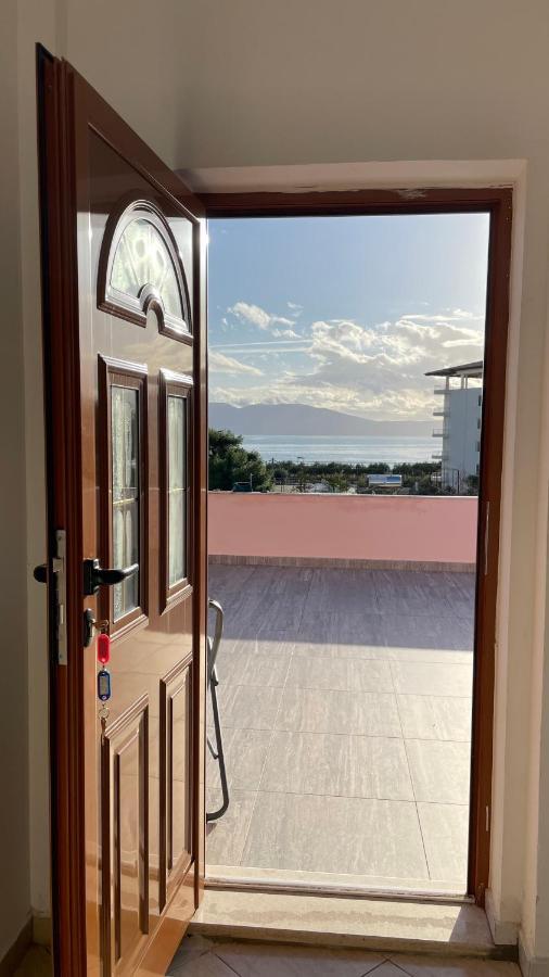 Vila Osmenaj Rent Room Or Apartment Vlorë Exterior foto