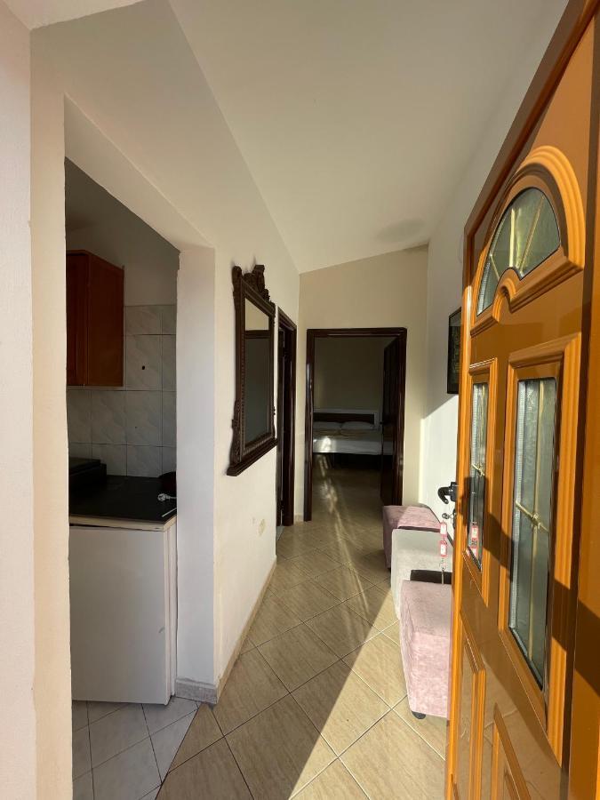 Vila Osmenaj Rent Room Or Apartment Vlorë Exterior foto