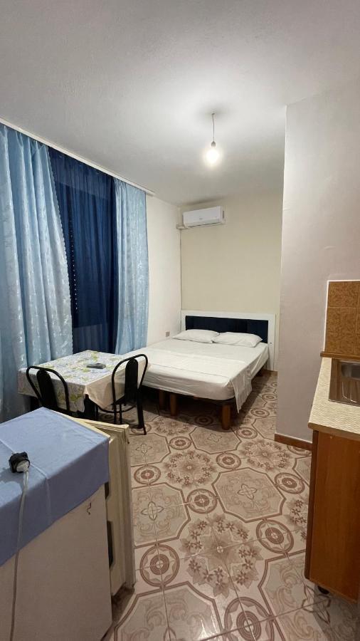 Vila Osmenaj Rent Room Or Apartment Vlorë Exterior foto