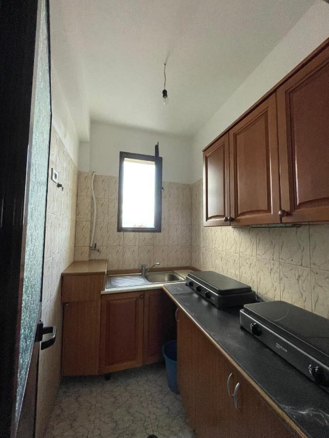 Vila Osmenaj Rent Room Or Apartment Vlorë Exterior foto